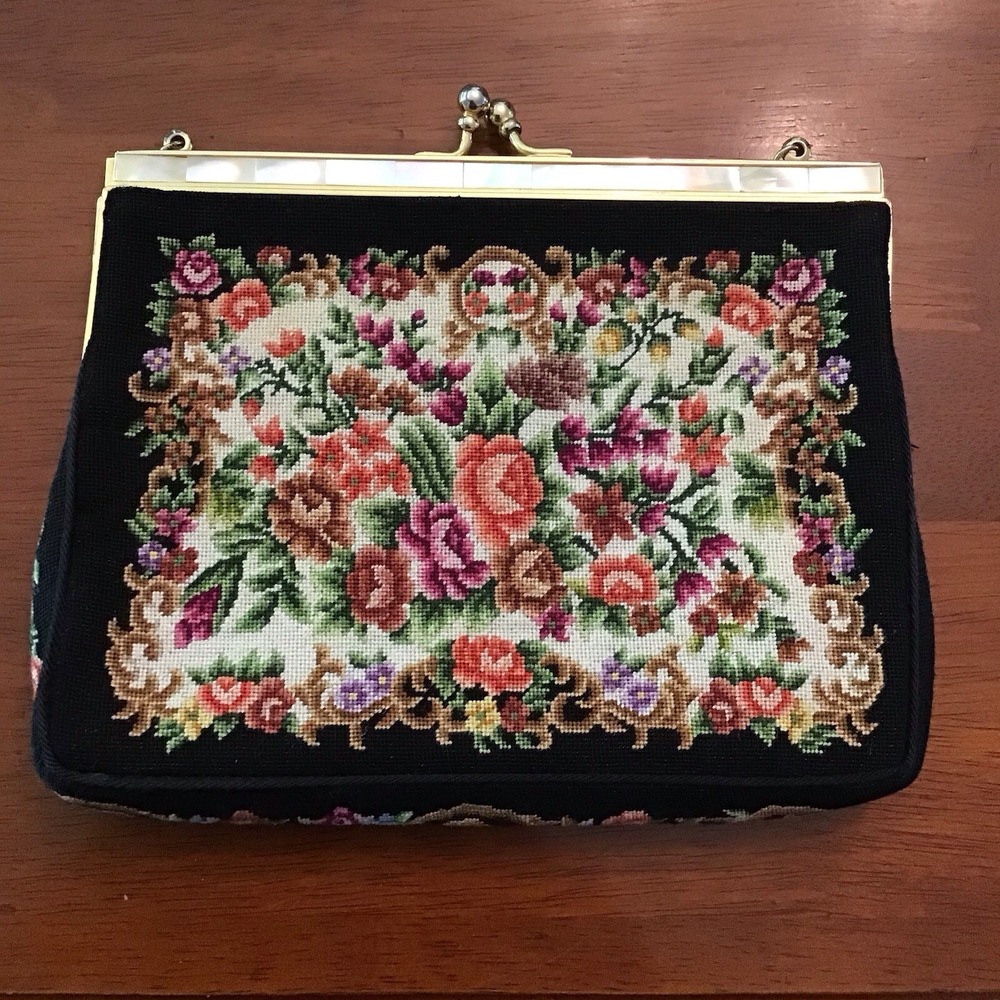 Vintage Petit Point Embroidered Purse Evening Bag Floral Design Roses Gold Tone